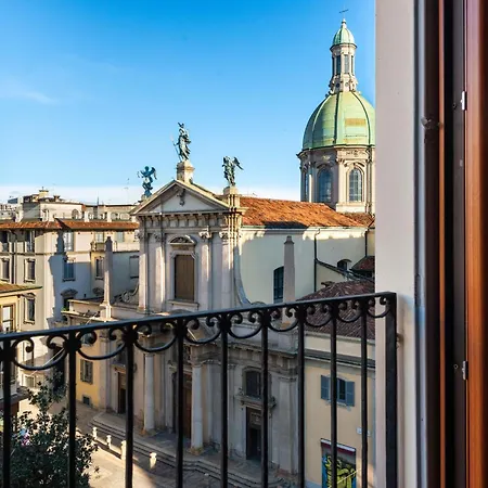 Duomo Dietro L'angolo Appartement Milaan