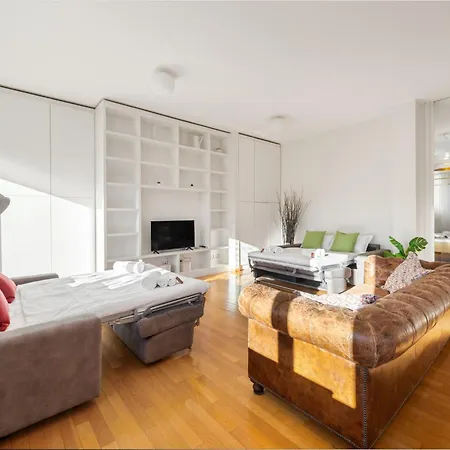 아파트 Duomo Dietro L'angolo *